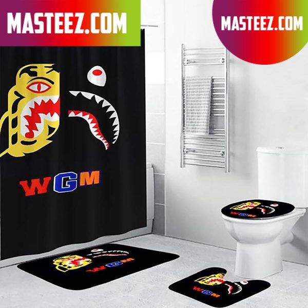 Bape World Gone Mad Signature Tiger Split Shark In Black Background Bathroom Set