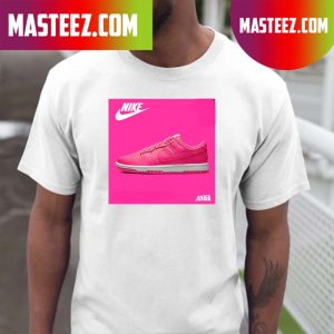 Nike Dunk Low Hyper Pink Classic T-shirt