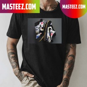 Supreme x Nike Sb Dunk Low 2023 T-shirt