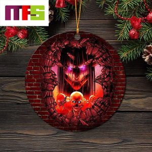 Eren Founding Titan Attack On Titan Break Wall Christmas Tree Decorations 2023 Unique Ceramic Xmas Ornament