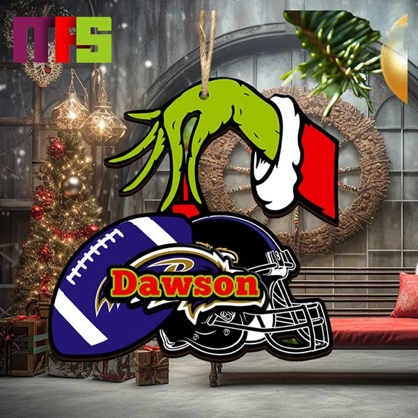 https://masteez.com/wp-content/uploads/2023/10/Grinch-Hand-Stole-Baltimore-Ravens-NFL-Christmas-Tree-Decorations-Unique-Personalized-Xmas-Ornament_95220692-1.jpg