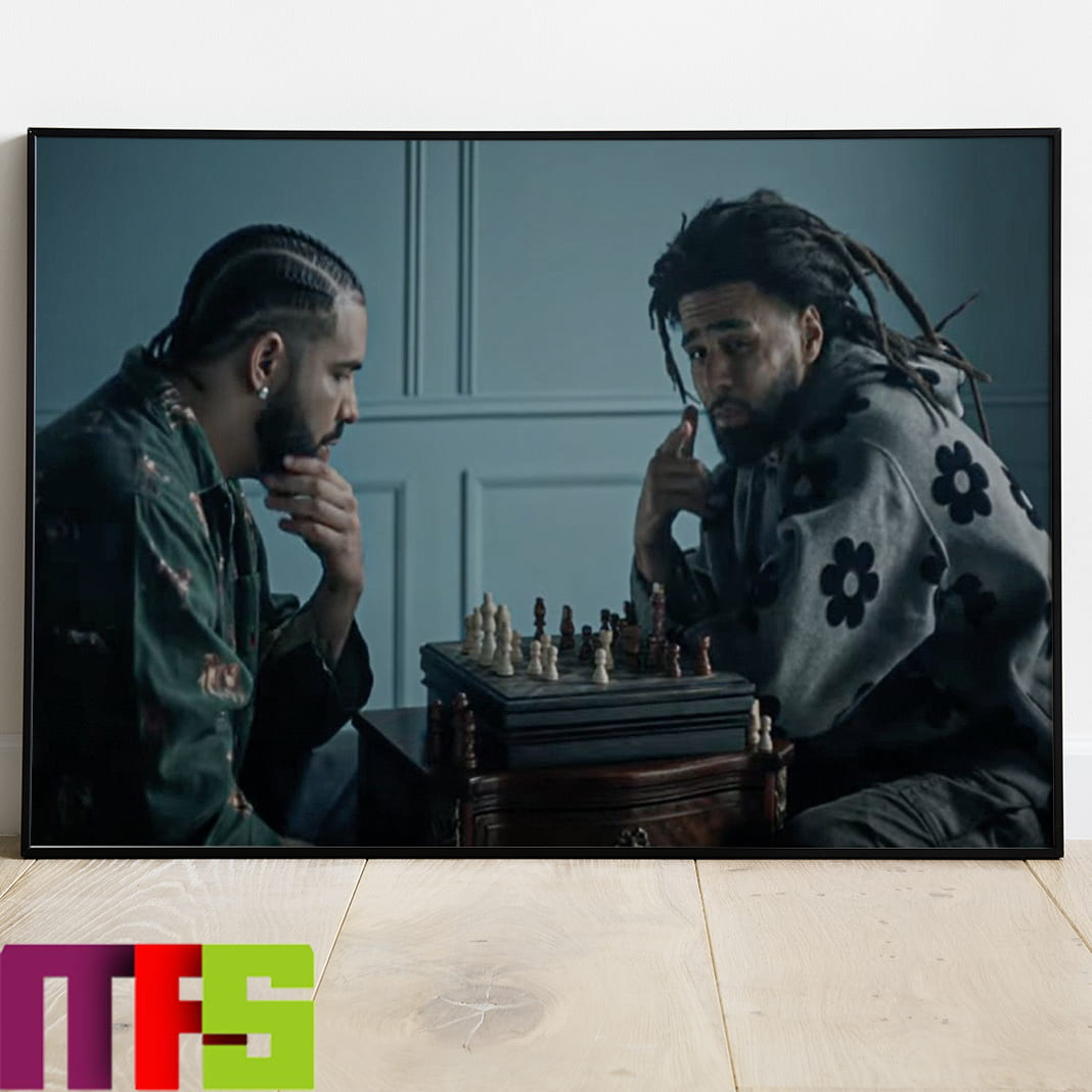 Drake & J. Cole recreated Messi & Ronaldo chess match photo for their FPS  music video.