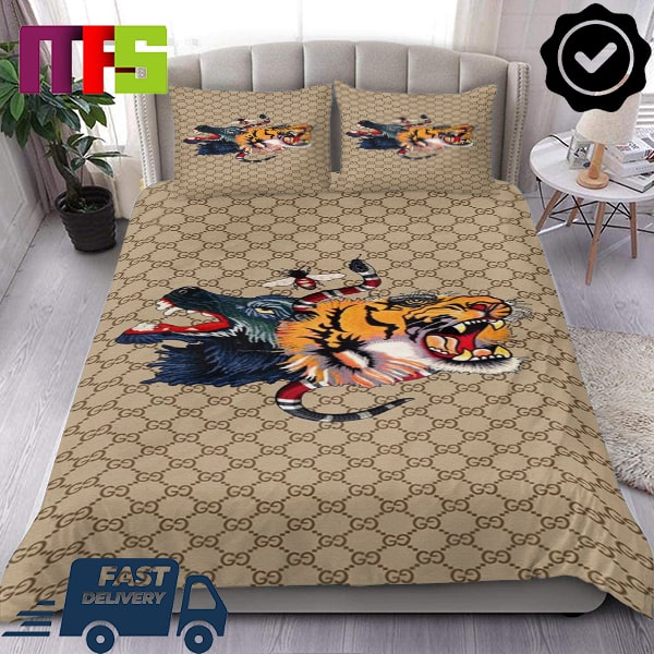 Gucci Wolf Tiger Kingsnake And Bee In Tan Gucci Guccissima Background Luxury Bedding Set