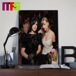 Lana Del Rey With Taylor Swift At The 66th Annual Grammy Awards 2024 Home Decor Poster Canvas