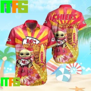 Baby Yoda Star Wars Loves NFL Kansas City Chiefs Hawaiian Shirt Gifts For Men And Women Hawaiian Shirt