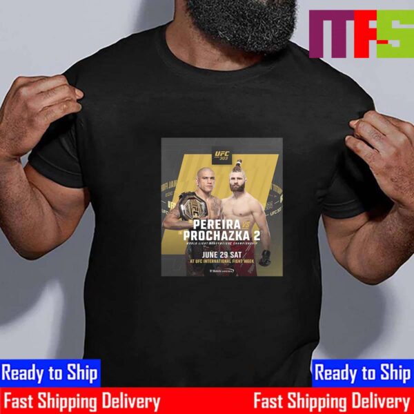 UFC 303 World Light Heavyweight Alex Pereira vs Jiri Prochazka Essential T-Shirt