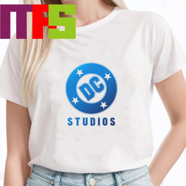 DC Studios New Logo Ahead Of James Gunn Rebooted DCU Essential T-Shirt