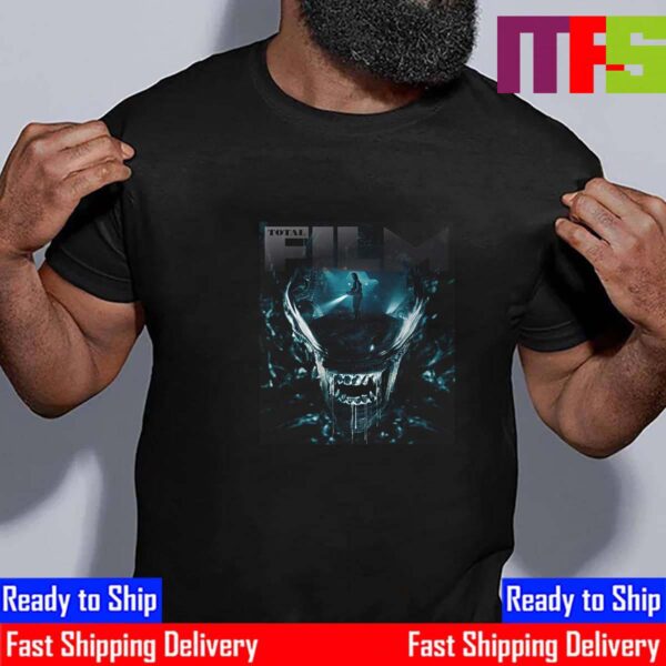 Exclusive Poster Alien Romulus On Cover Total Film Magazine Essential T-Shirt