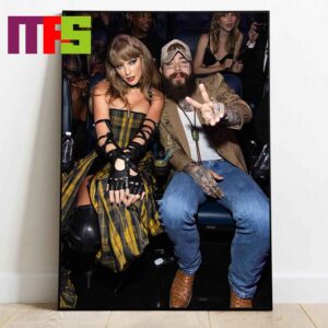 Post Malone And Taylor Swift At The VMAs 2024 Home Decor Poster Canvas Post Malone And Taylor Swift At The VMAs 2024 Home Decor Poster Canvas